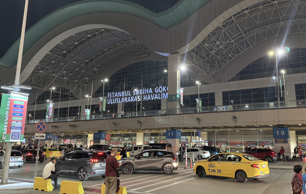 dove alloggiare a istanbul, aeroporto, punto di rotta