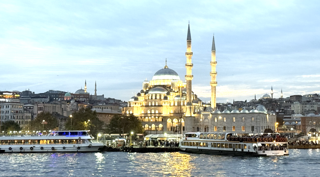 dove alloggiare a istanbul, moschea, punto di rotta