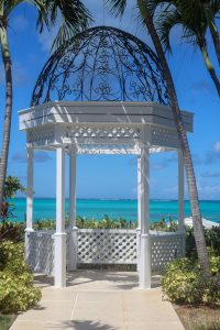 matrimonio ai caraibi, gazebo in spiaggia, punto di rotta