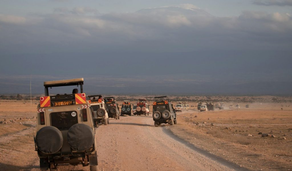 tsavo est e amboseli, jeep, punto di rotta
